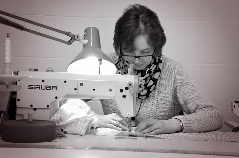 AEduet podczas szycia